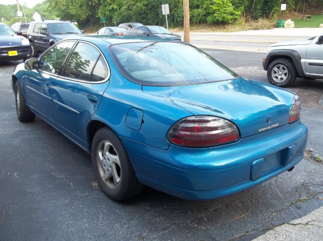 1999 Pontiac Grand Prix SE