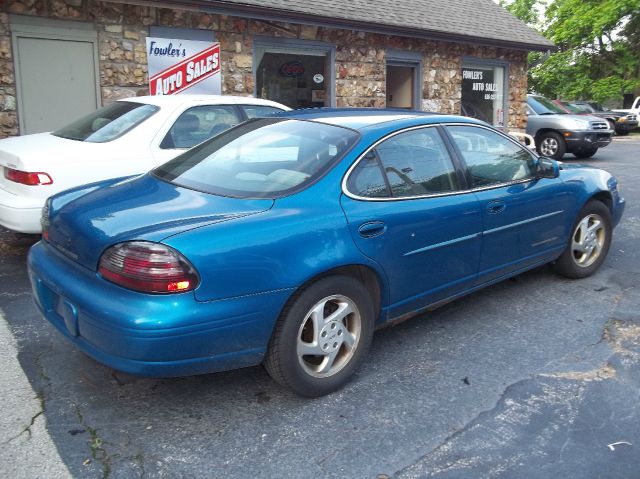 1999 Pontiac Grand Prix SE