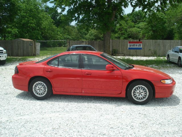 1999 Pontiac Grand Prix XUV SLE 4WD