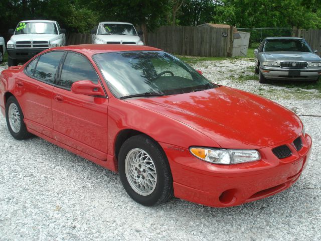 1999 Pontiac Grand Prix XUV SLE 4WD