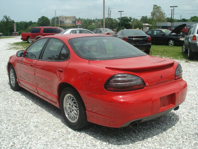 1999 Pontiac Grand Prix XUV SLE 4WD