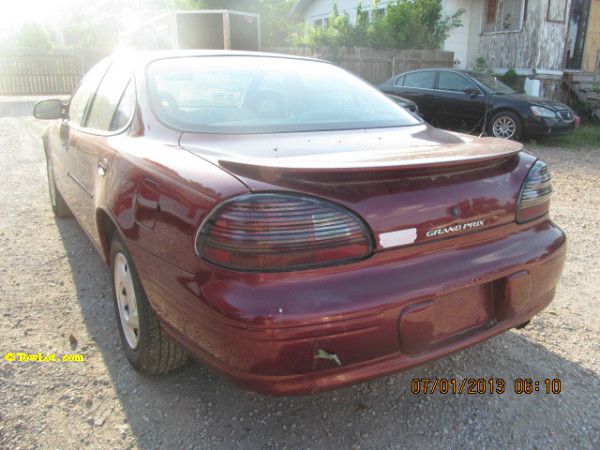 2000 Pontiac Grand Prix Sport -5 Speed-stick-4x4