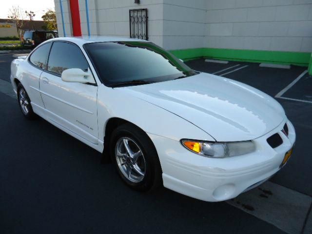 2000 Pontiac Grand Prix Sportback LS