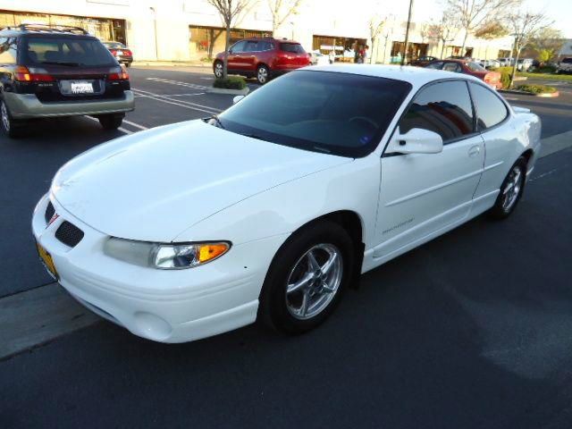 2000 Pontiac Grand Prix Sportback LS