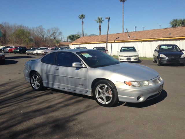 2000 Pontiac Grand Prix 335xi Coupe AWD