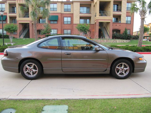 2000 Pontiac Grand Prix Sportback LS