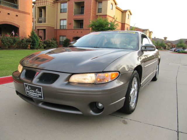 2000 Pontiac Grand Prix Sportback LS