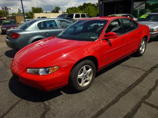 2000 Pontiac Grand Prix SE