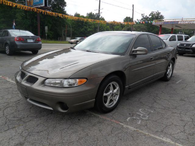 2000 Pontiac Grand Prix 4dr Quad Cab WB 4WD SLT