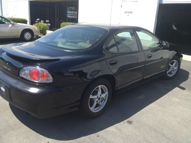 2000 Pontiac Grand Prix 4dr Quad Cab WB 4WD SLT