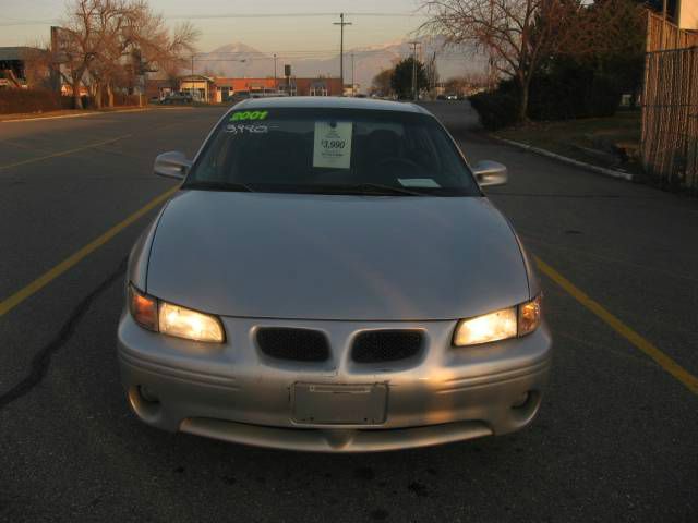 2001 Pontiac Grand Prix Sport -5 Speed-stick-4x4