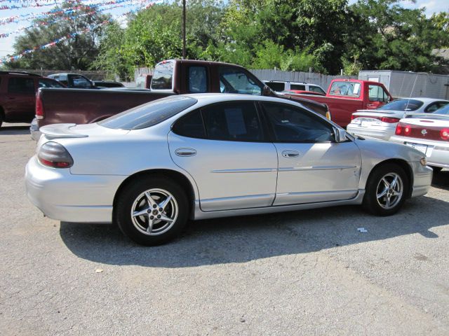 2001 Pontiac Grand Prix 4dr Quad Cab WB 4WD SLT