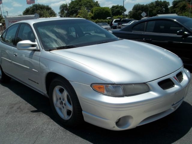 2001 Pontiac Grand Prix Sport -5 Speed-stick-4x4