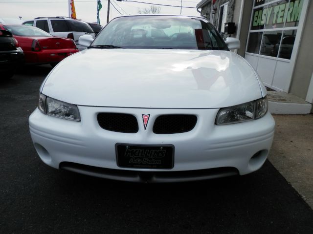 2001 Pontiac Grand Prix 4dr Quad Cab WB 4WD SLT