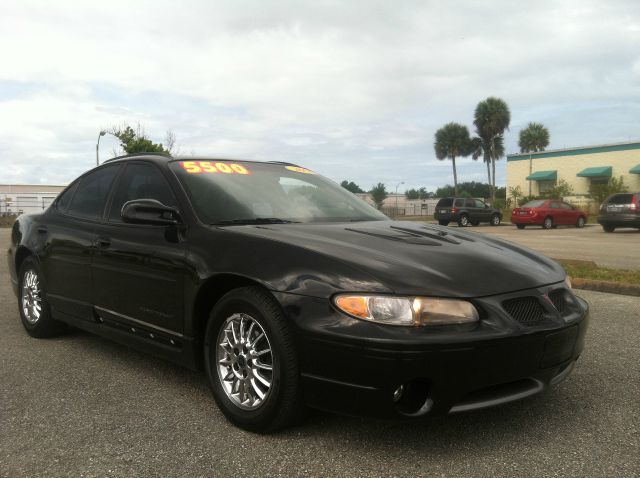 2001 Pontiac Grand Prix XUV SLE 4WD