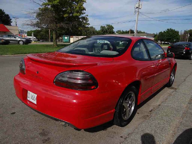 2001 Pontiac Grand Prix Sportback LS