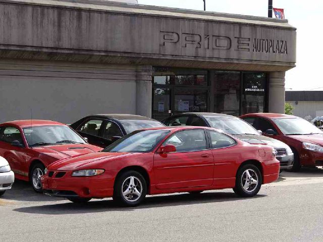 2001 Pontiac Grand Prix Sportback LS