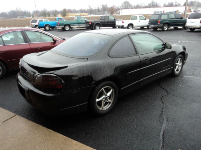 2001 Pontiac Grand Prix Sportback LS