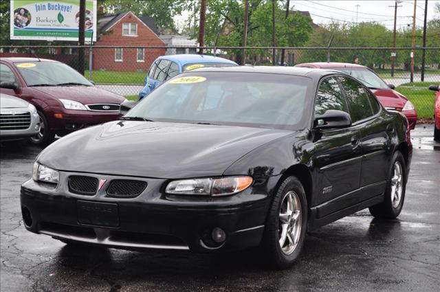 2001 Pontiac Grand Prix 4dr Quad Cab WB 4WD SLT