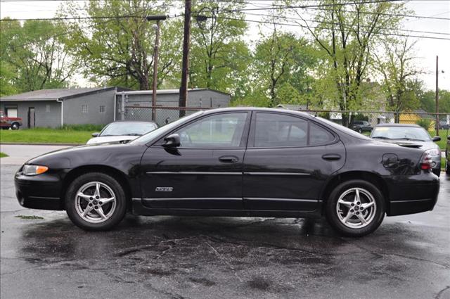 2001 Pontiac Grand Prix 4dr Quad Cab WB 4WD SLT