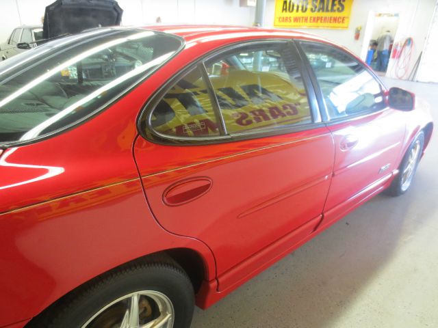 2001 Pontiac Grand Prix 4dr Quad Cab WB 4WD SLT