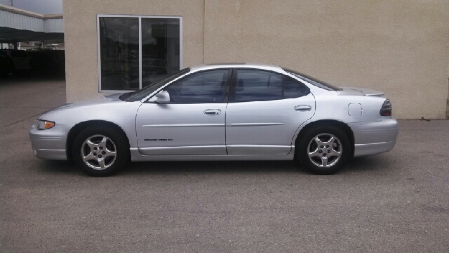 2001 Pontiac Grand Prix 4dr Quad Cab WB 4WD SLT