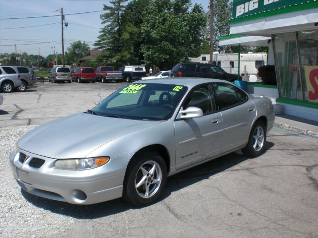 2002 Pontiac Grand Prix SE