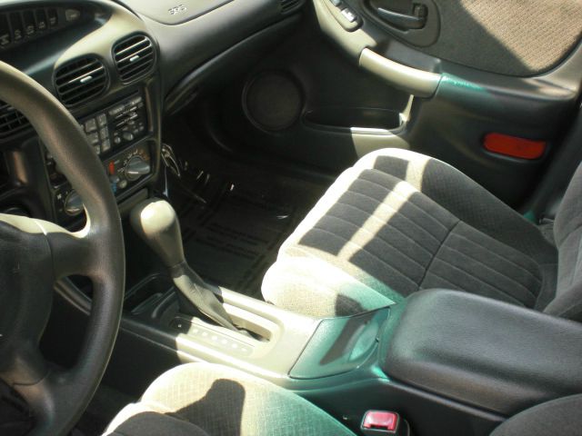 2002 Pontiac Grand Prix SE