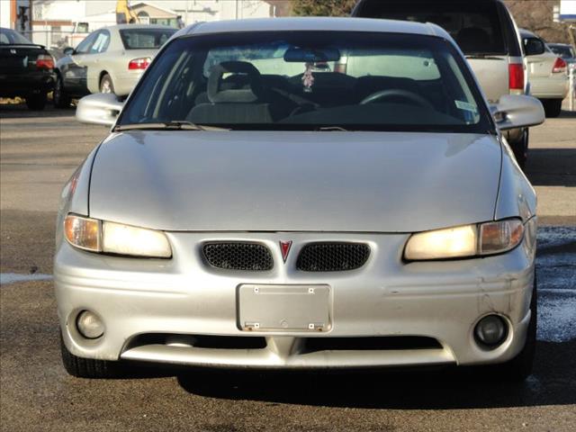 2002 Pontiac Grand Prix SE