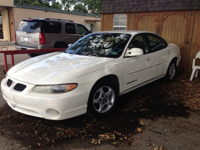 2002 Pontiac Grand Prix SE