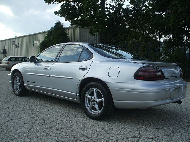 2002 Pontiac Grand Prix SE