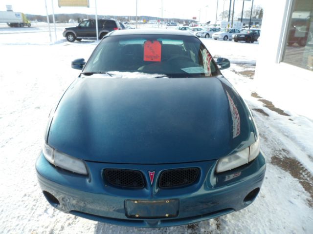 2002 Pontiac Grand Prix SE