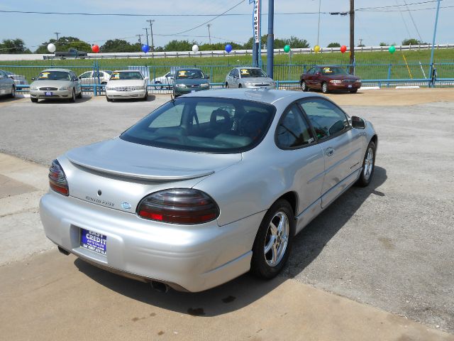 2002 Pontiac Grand Prix Sportback LS