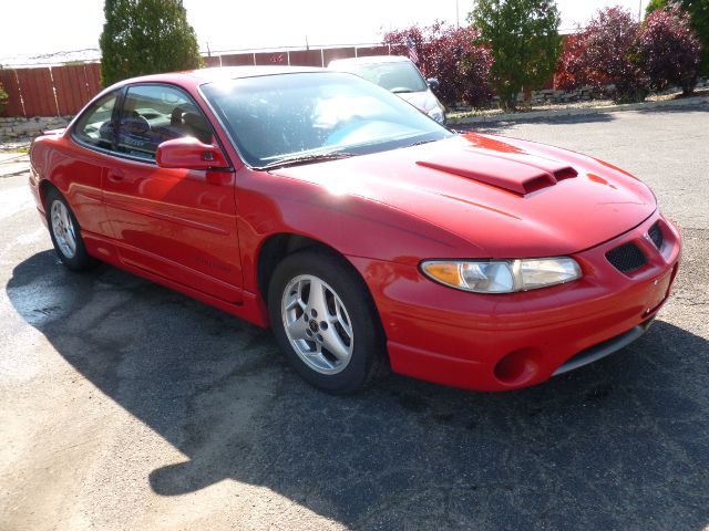 2002 Pontiac Grand Prix Sportback LS