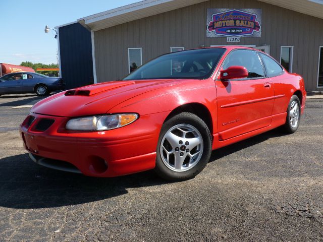 2002 Pontiac Grand Prix Sportback LS