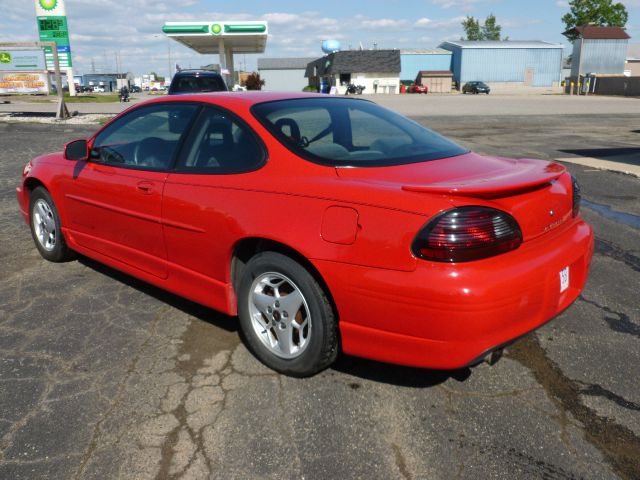 2002 Pontiac Grand Prix Sportback LS