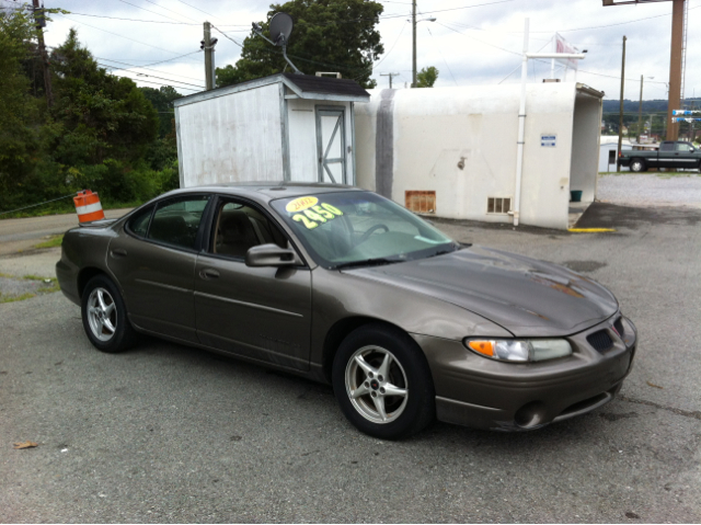 2002 Pontiac Grand Prix SE