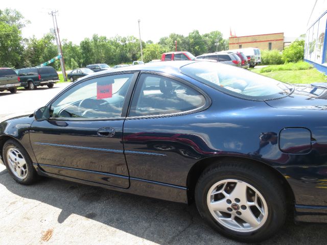 2002 Pontiac Grand Prix Sportback LS