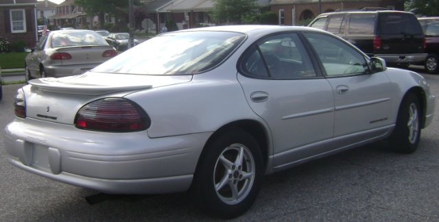 2002 Pontiac Grand Prix SE