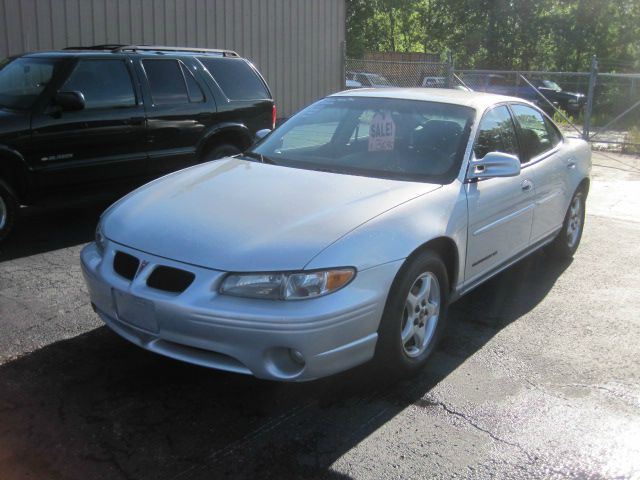 2002 Pontiac Grand Prix SE