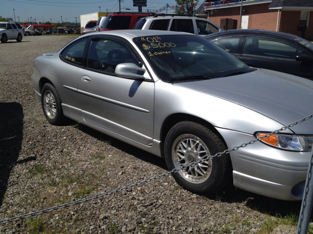 2002 Pontiac Grand Prix 335xi Coupe AWD