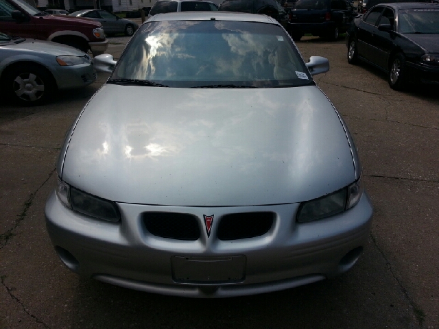 2002 Pontiac Grand Prix SE