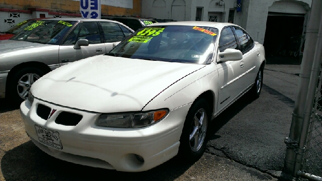 2002 Pontiac Grand Prix SE