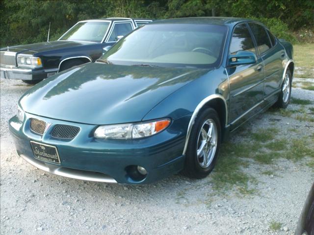 2002 Pontiac Grand Prix Unknown