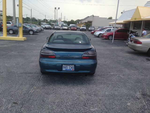 2003 Pontiac Grand Prix SE