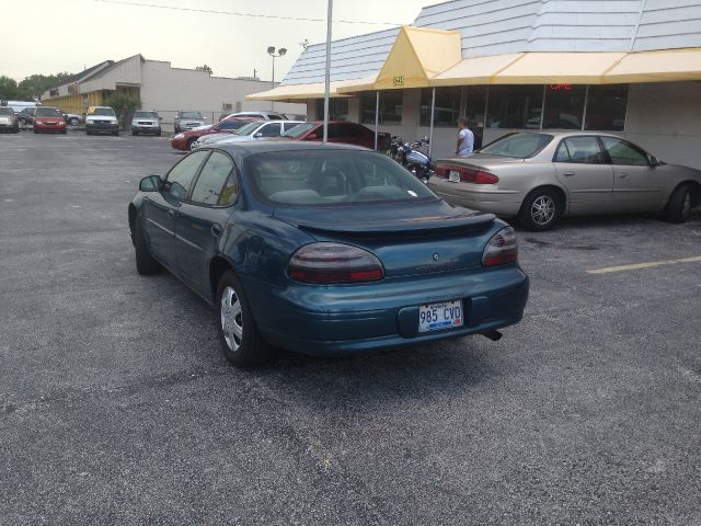 2003 Pontiac Grand Prix SE