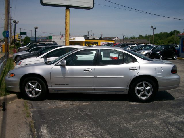 2003 Pontiac Grand Prix SE