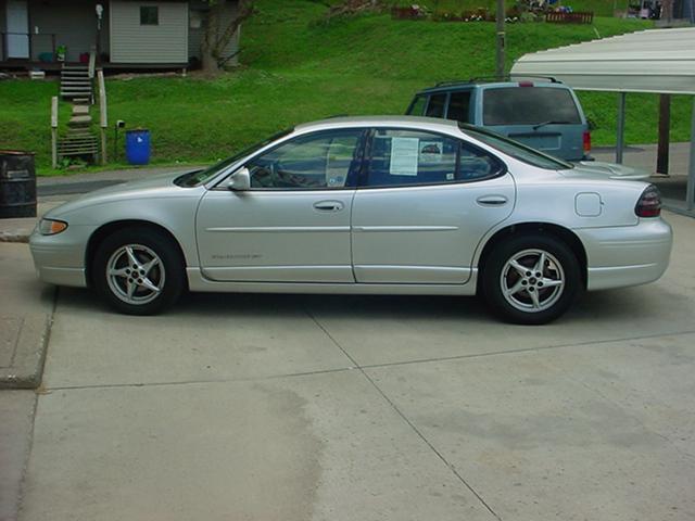 2003 Pontiac Grand Prix Unknown