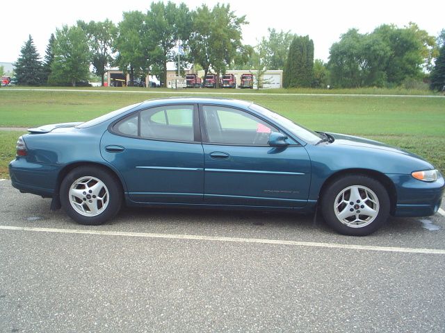 2003 Pontiac Grand Prix SE