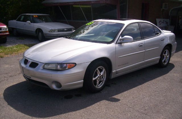 2003 Pontiac Grand Prix Passion